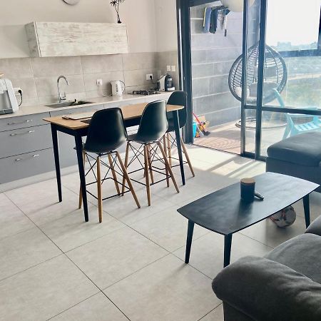 Beauty Apartment 3 Rooms Wi-Fi Netanja Buitenkant foto