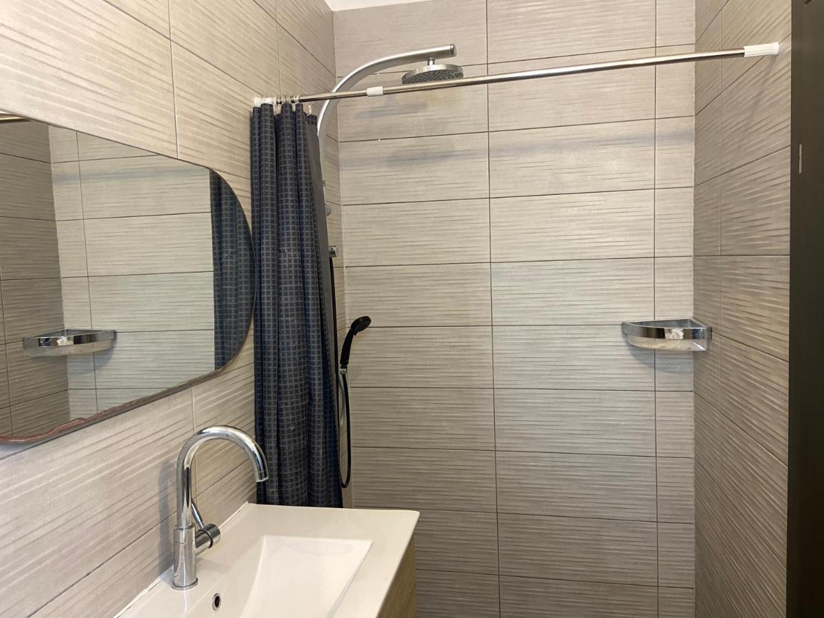 Beauty Apartment 3 Rooms Wi-Fi Netanja Buitenkant foto