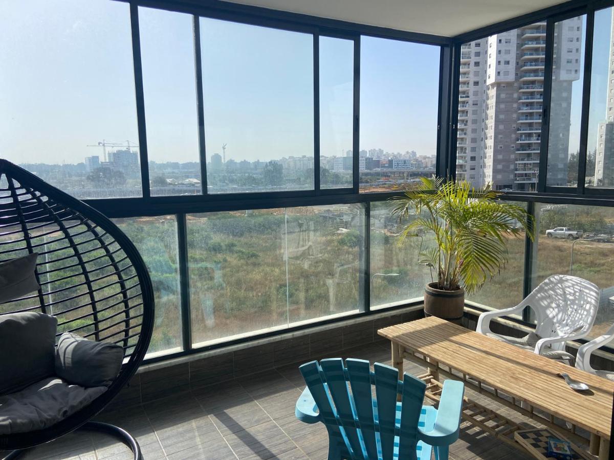 Beauty Apartment 3 Rooms Wi-Fi Netanja Buitenkant foto